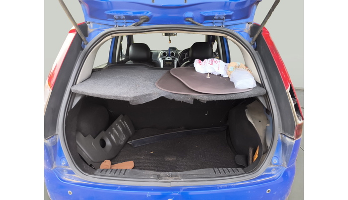 2012 Ford Figo TITANIUM 1.4 DIESEL, Diesel, Manual, 1,39,043 km, exterior