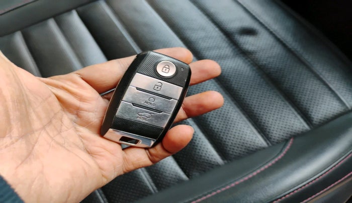 2020 KIA SELTOS GTX PLUS AT 1.5 DIESEL, Diesel, Automatic, 89,408 km, interior