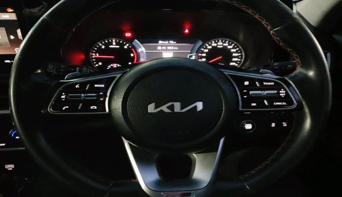 2021 KIA SELTOS GTX PLUS AT 1.5 DIESEL, Diesel, Automatic, 95,833 km, interior