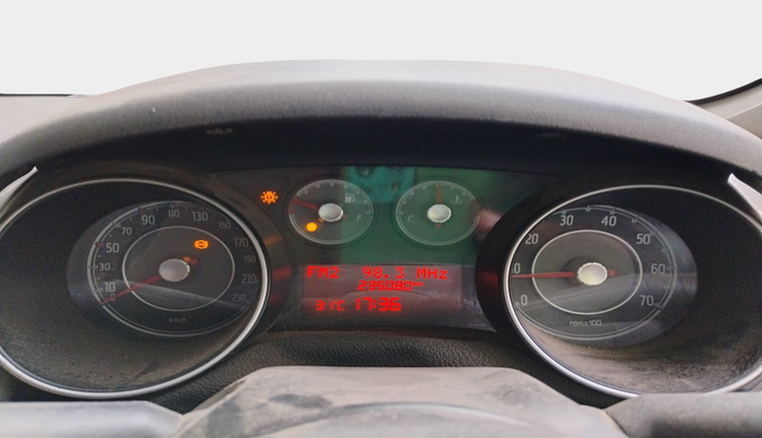 2014 Fiat Punto EVO DYNAMIC 1.3 MULTIJET, Diesel, Manual, 2,35,080 km, interior