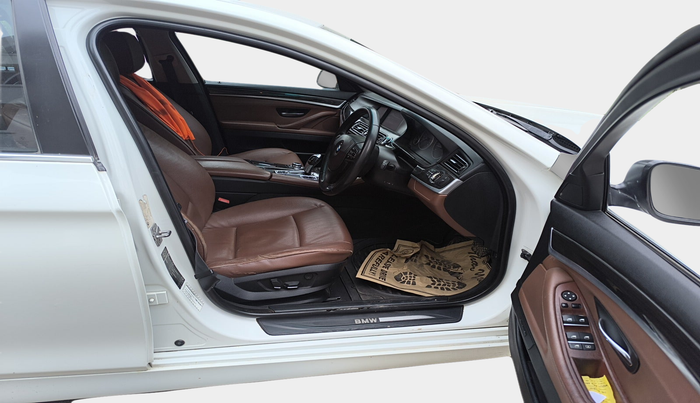 2013 BMW 5 Series 520D 2.0, Diesel, Automatic, 1,01,789 km, interior