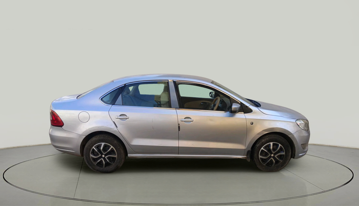 2011 Skoda Rapid ELEGANCE 1.6 TDI CR MT, Diesel, Manual, 1,53,538 km, exterior