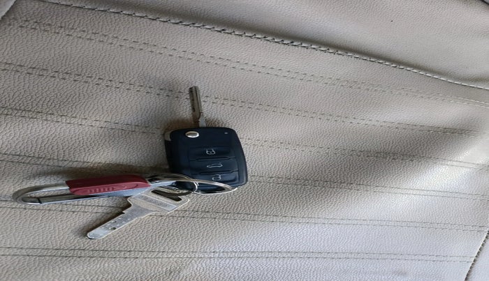 2011 Skoda Rapid ELEGANCE 1.6 TDI CR MT, Diesel, Manual, 1,53,538 km, interior