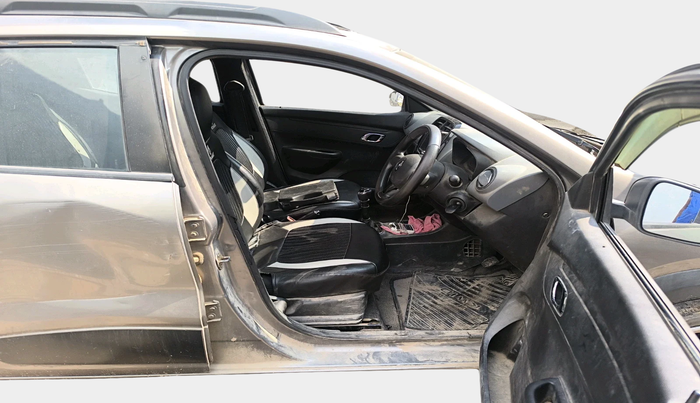 2018 Renault Kwid RXT 0.8 (O), Petrol, Manual, 78,062 km, interior