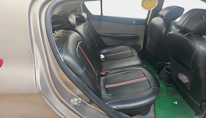 2013 Hyundai i20 ASTA 1.4 CRDI, Diesel, Manual, 1,11,282 km, interior