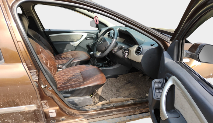 2013 Renault Duster 85 PS RXL DIESEL, Diesel, Manual, 1,31,719 km, interior
