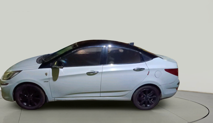 2011 Hyundai Verna FLUIDIC 1.6 CRDI SX, Diesel, Manual, 18,057 km, exterior