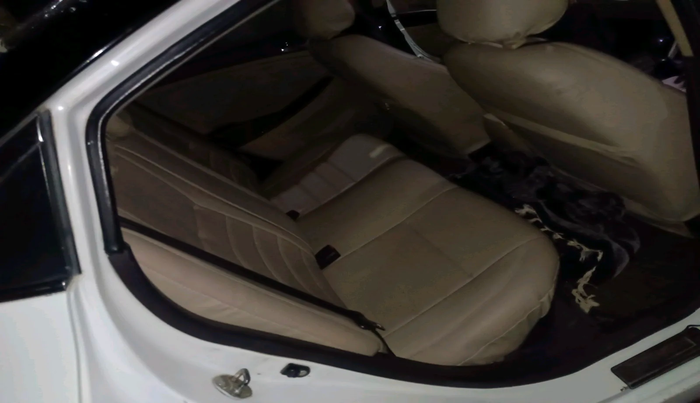 2011 Hyundai Verna FLUIDIC 1.6 CRDI SX, Diesel, Manual, 18,057 km, interior