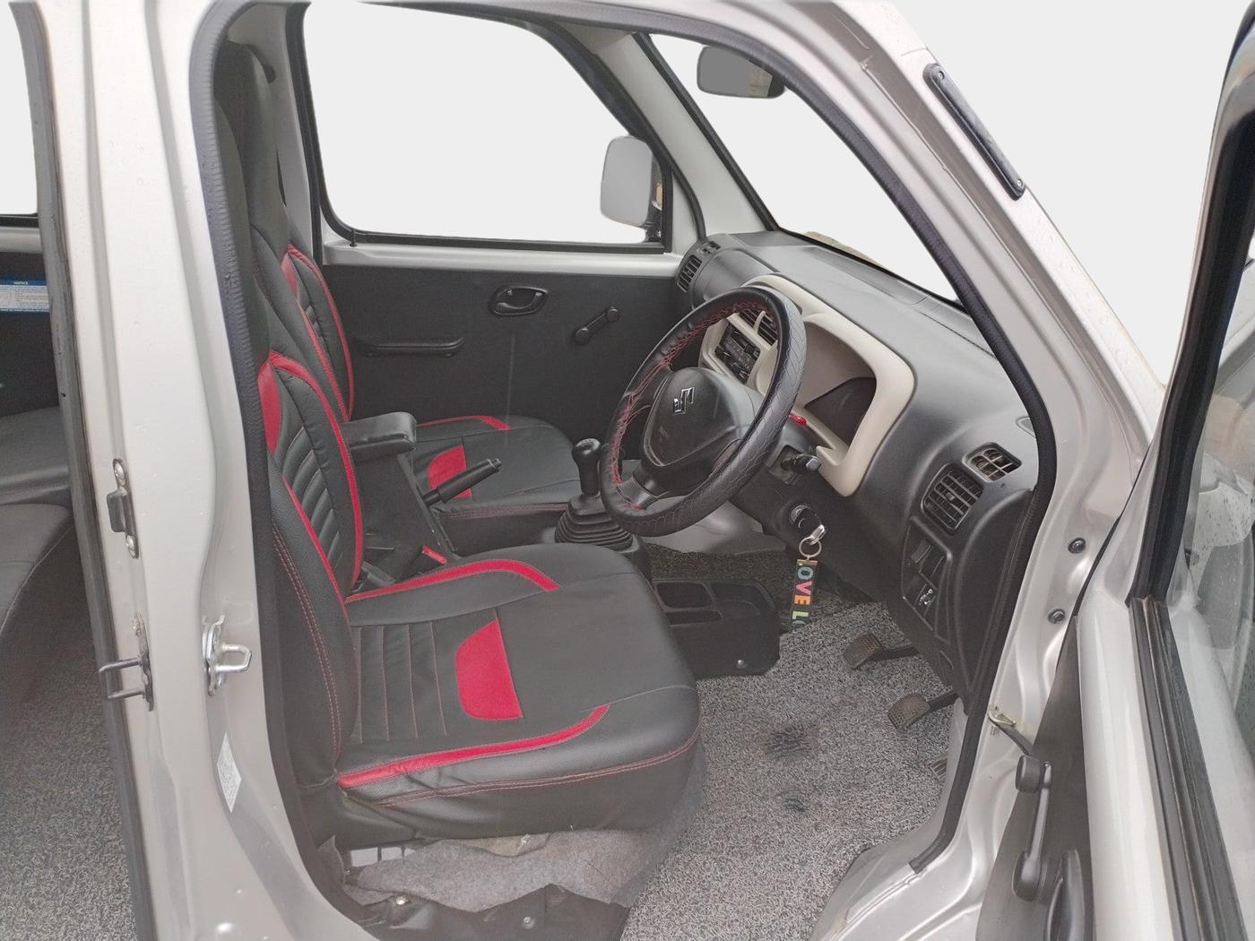 2022 Maruti Eeco 5 STR AC (O), Petrol, Manual, 20,129 km, interior