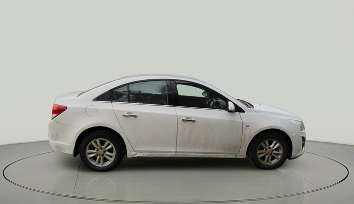 2015 Chevrolet Cruze LTZ, Diesel, Manual, 1,04,987 km, exterior