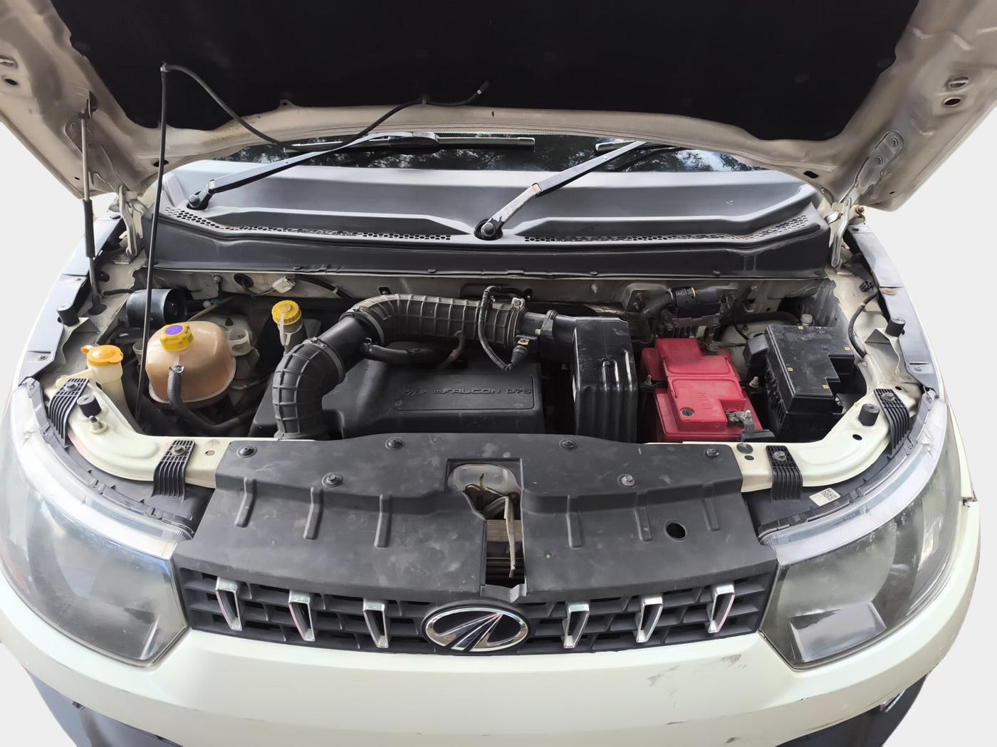 2016 Mahindra Kuv100 K8 D 6 STR, Diesel, Manual, 1,18,931 km, exterior