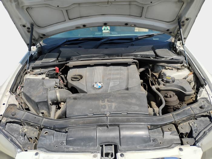 2010 BMW 3 Series 320d, Diesel, Automatic, 1,09,137 km, exterior