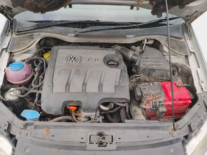 2011 Volkswagen Vento HIGHLINE DIESEL 1.6, Diesel, Manual, 1,37,076 km, exterior