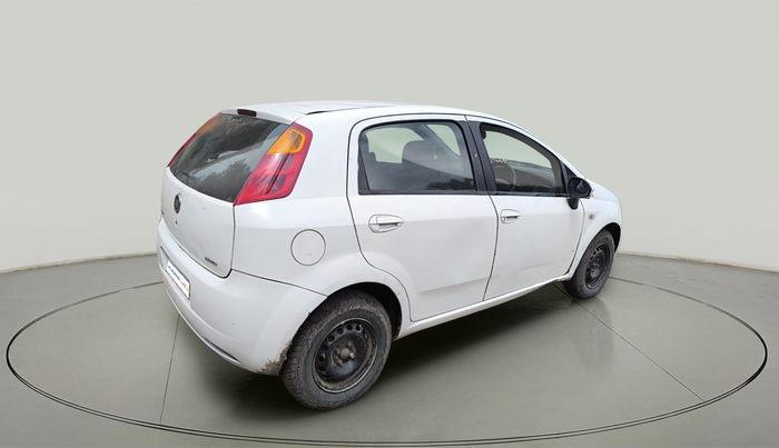 2011 Fiat Grand Punto EMOTION 1.3, Diesel, Manual, 1,39,771 km, exterior