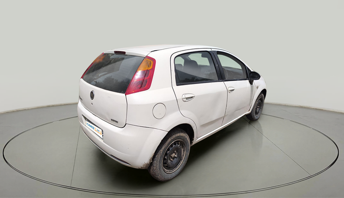 2011 Fiat Grand Punto EMOTION 1.3, Diesel, Manual, 1,39,771 km, exterior