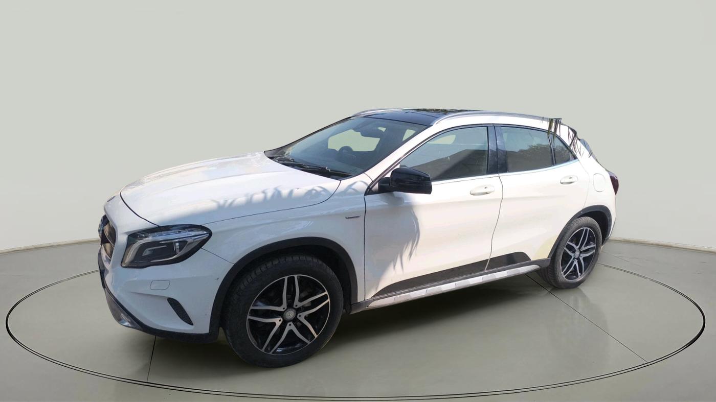 2017 Mercedes Benz GLA Class 200 CGI SPOTRS, Petrol, Automatic, 78,494 km, exterior