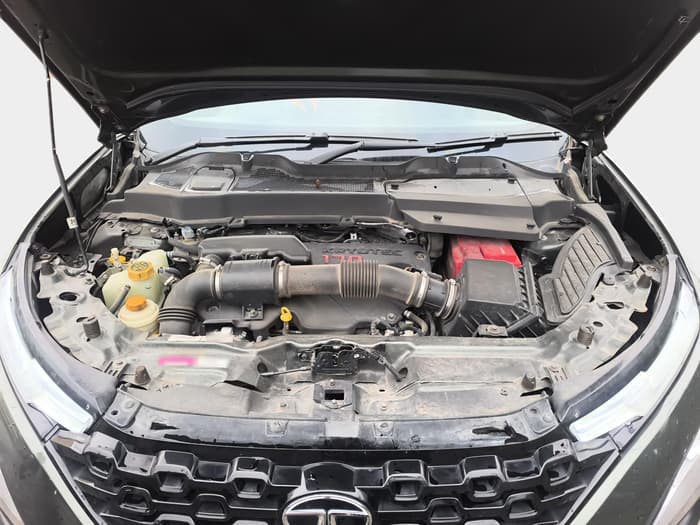 2021 Tata Harrier XZA PLUS CAMO EDITION, Diesel, Automatic, 57,400 km, exterior