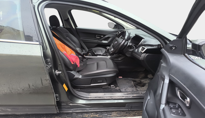 2021 Tata Harrier XZA PLUS CAMO EDITION, Diesel, Automatic, 57,185 km, interior