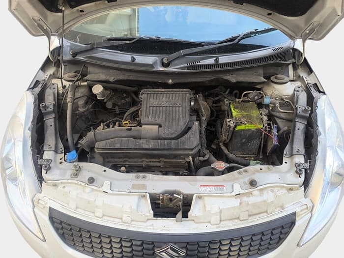 2013 Maruti Swift VXI, Petrol, Manual, 1,03,722 km, exterior