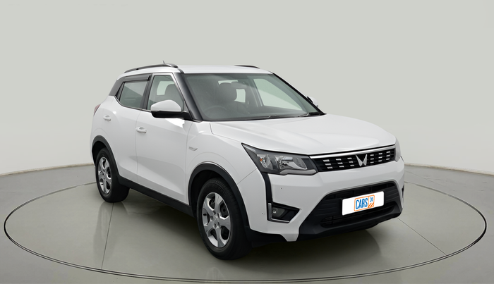2023 Mahindra XUV300 W6 1.5 Diesel, Diesel, Manual, 94,732 km, exterior