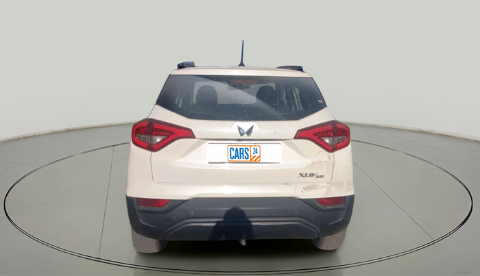 2023 Mahindra XUV300 W6 1.5 Diesel, Diesel, Manual, 94,732 km, exterior