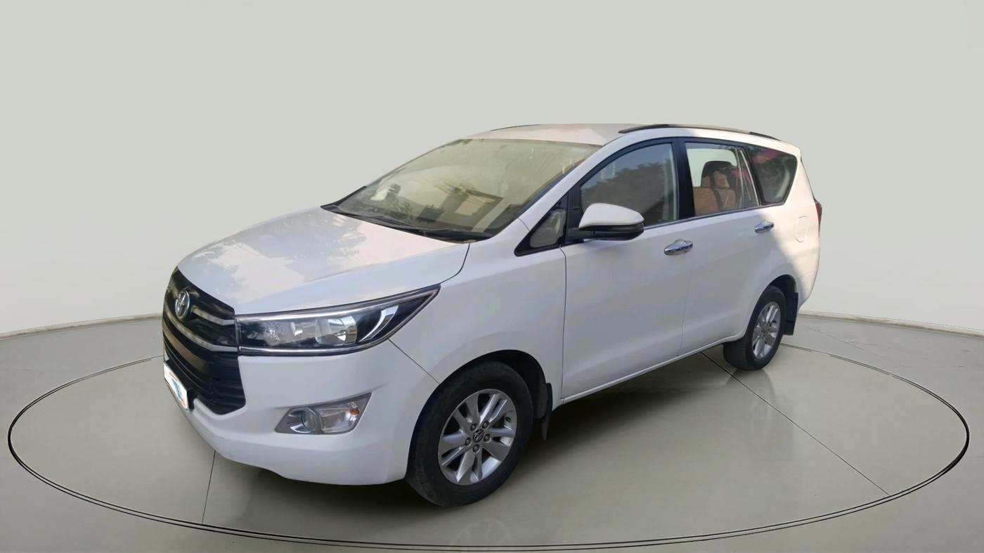 2019 Toyota Innova Crysta 2.4 G 8 STR, Diesel, Manual, 1,93,262 km, exterior