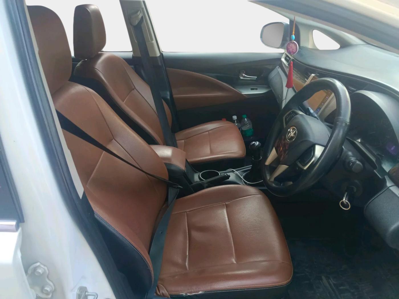 2019 Toyota Innova Crysta 2.4 G 8 STR, Diesel, Manual, 1,93,262 km, interior