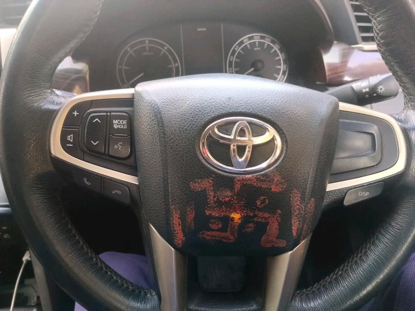2019 Toyota Innova Crysta 2.4 G 8 STR, Diesel, Manual, 1,93,262 km, interior