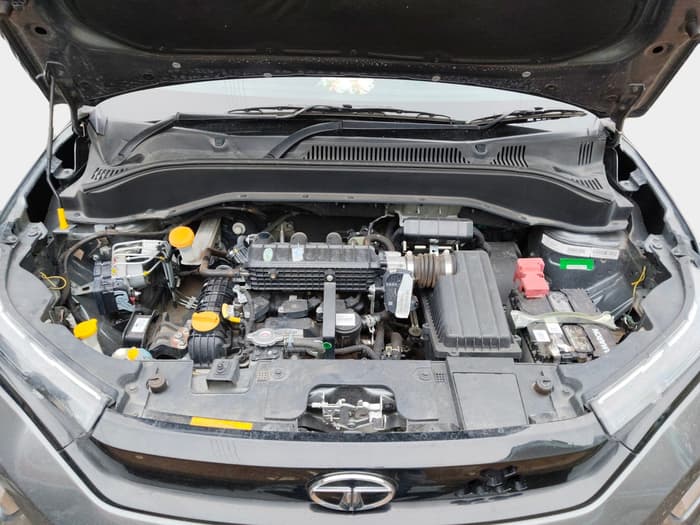 2023 Tata PUNCH ADVENTURE MT, Petrol, Manual, 33,867 km, exterior