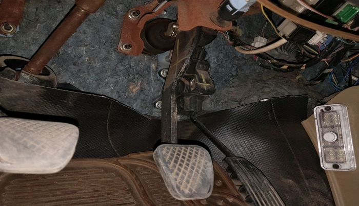 2013 Honda Brio EX MT, Petrol, Manual, 51,932 km, interior