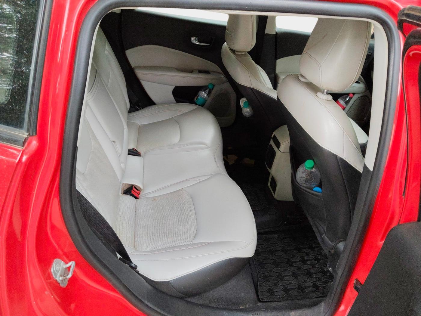 2018 Jeep Compass LIMITED 2.0 DIESEL, Diesel, Manual, 1,72,357 km, interior