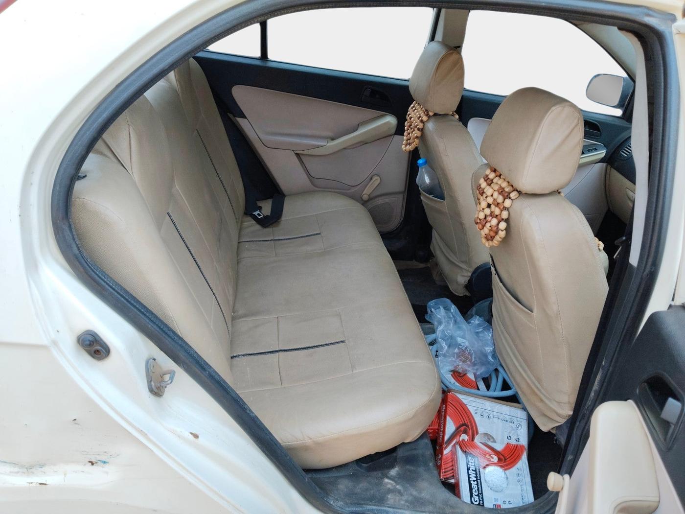 2010 Tata Indica Vista AQUA QUADRAJET, Diesel, Manual, 1,41,230 km, interior