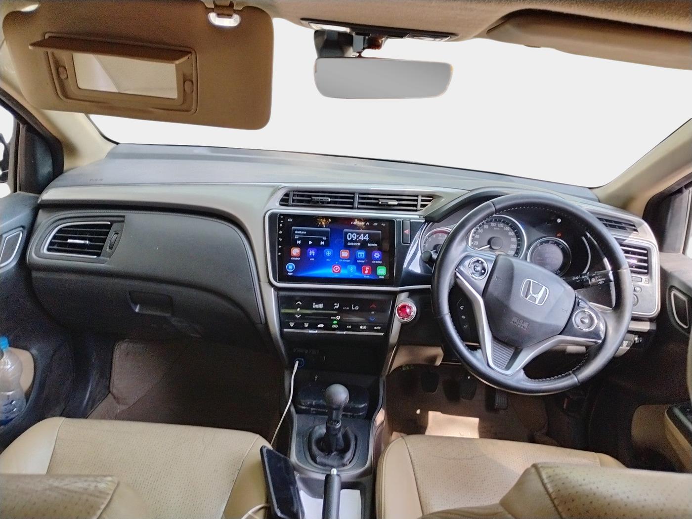 2018 Honda City 1.5L I-DTEC ZX, Diesel, Manual, 1,82,522 km, interior