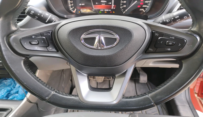 2020 Tata ALTROZ XZ PETROL, Petrol, Manual, 30,550 km, interior