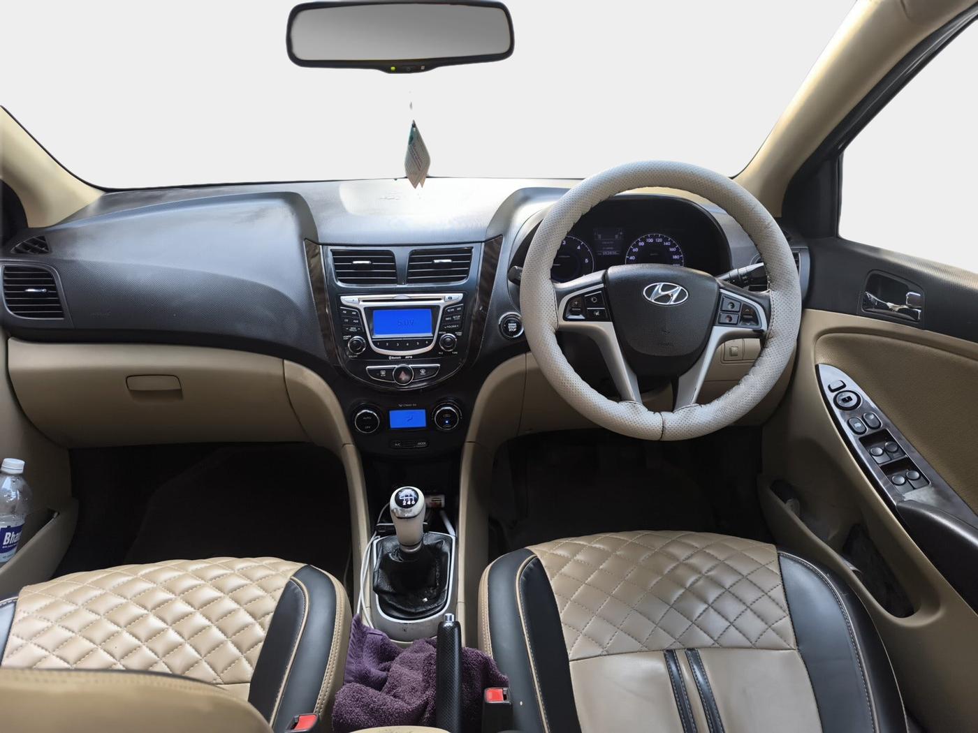 2012 Hyundai Verna FLUIDIC 1.6 CRDI SX, Diesel, Manual, 2,52,834 km, interior