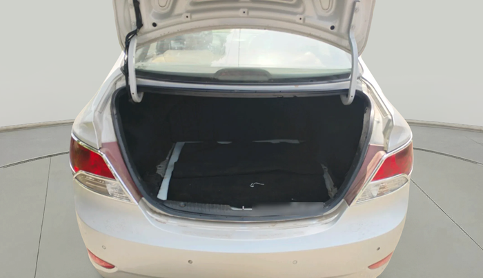 2014 Hyundai Verna FLUIDIC 1.6 VTVT EX, Petrol, Manual, 2,40,414 km, exterior