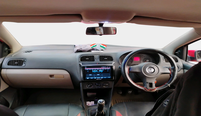 2012 Volkswagen Polo TRENDLINE 1.2L DIESEL, Diesel, Manual, 1,43,978 km, interior