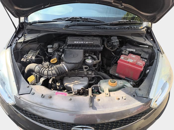 2017 Tata Tiago XZ PETROL, Petrol, Manual, 54,012 km, exterior