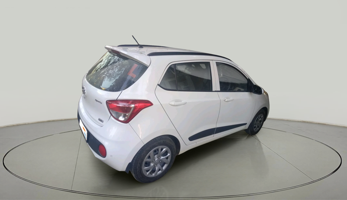 2019 Hyundai Grand i10 SPORTZ 1.2 KAPPA VTVT, Petrol, Manual, 33,257 km, exterior