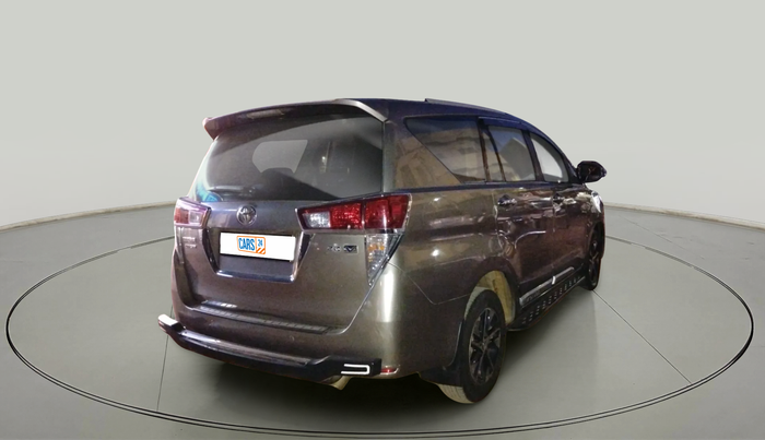 2016 Toyota Innova Crysta 2.4 VX 7 STR, Diesel, Manual, 84,608 km, exterior