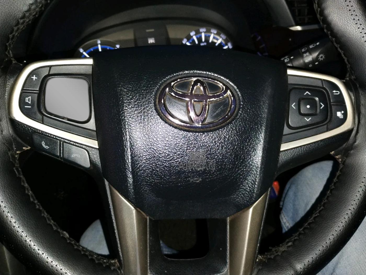 2016 Toyota Innova Crysta 2.4 VX 7 STR, Diesel, Manual, 84,608 km, interior