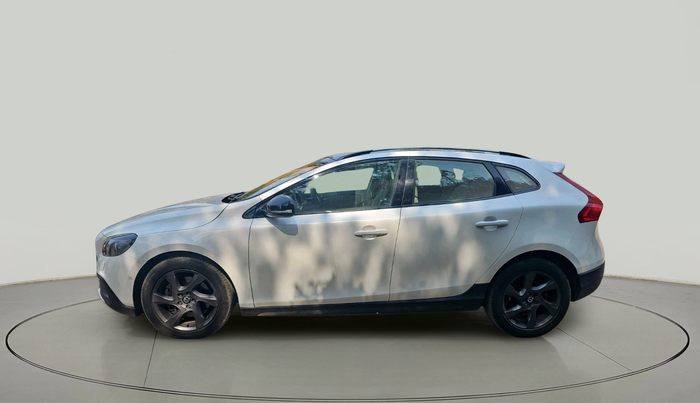2014 Volvo V40 Cross Country D3, Diesel, Automatic, 95,163 km, exterior