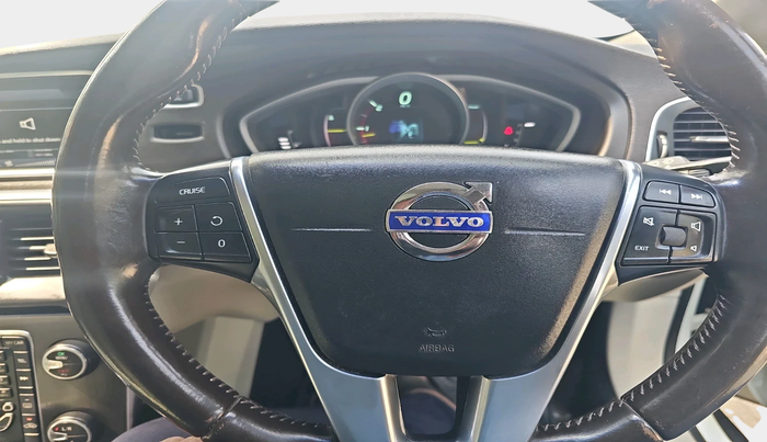 2014 Volvo V40 Cross Country D3, Diesel, Automatic, 95,163 km, interior