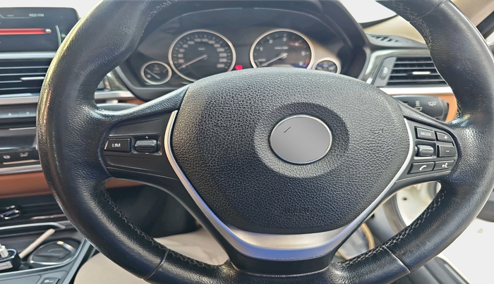 2016 BMW 3 Series  GT 320d Luxury Line, Diesel, Automatic, 91,265 km, interior