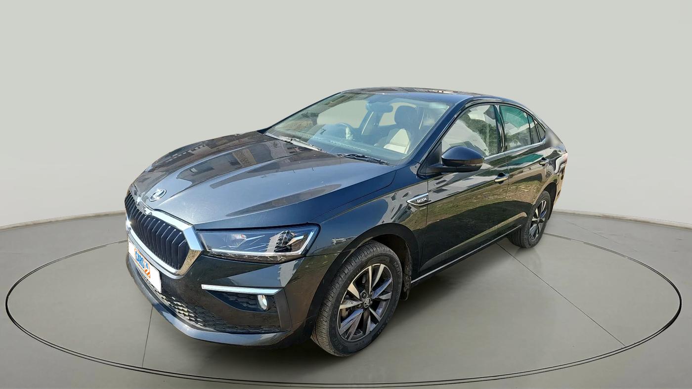 2023 Skoda SLAVIA STYLE 1.0L TSI MT, Petrol, Manual, 29,790 km, exterior