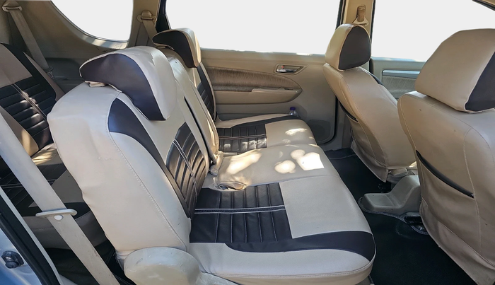 2014 Maruti Ertiga VXI CNG, Petrol, Manual, 1,44,195 km, interior