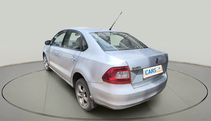 2013 Skoda Rapid ELEGANCE 1.6 TDI CR MT, Diesel, Manual, 1,23,456 km, exterior