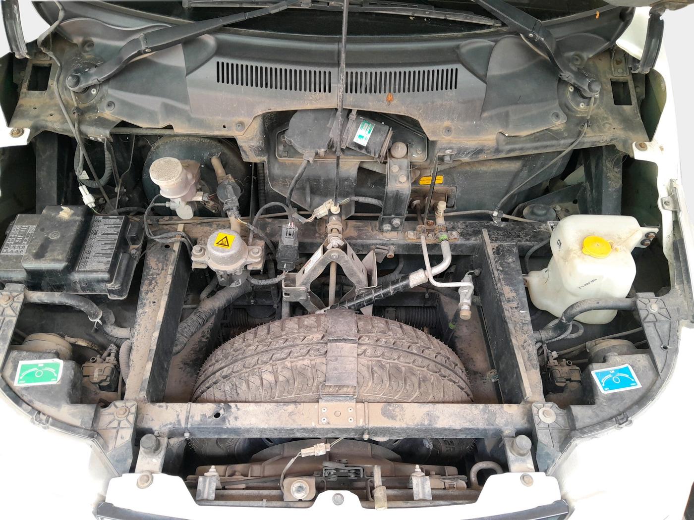 2017 Mahindra E20 Plus P6, Electric, Automatic, 95,749 km, exterior