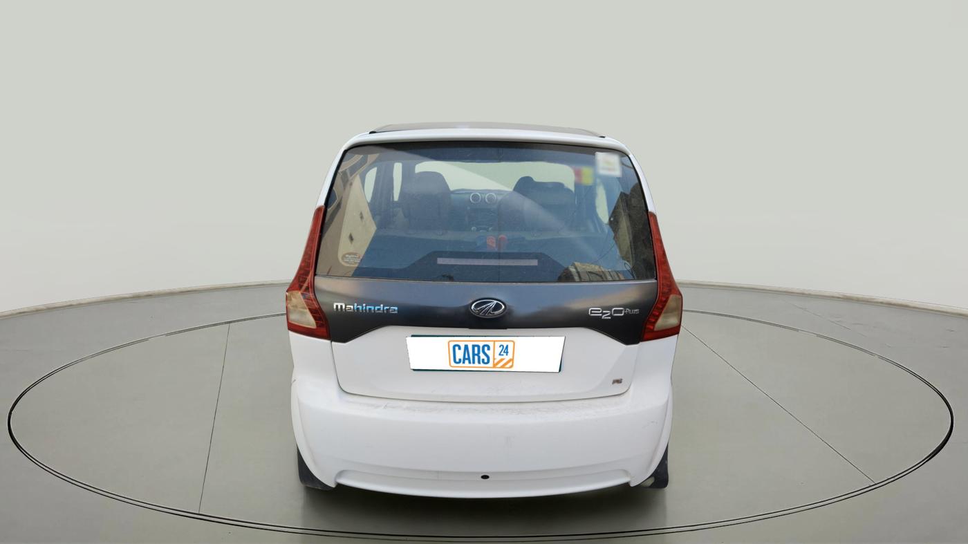 2017 Mahindra E20 Plus P6, Electric, Automatic, 95,749 km, exterior