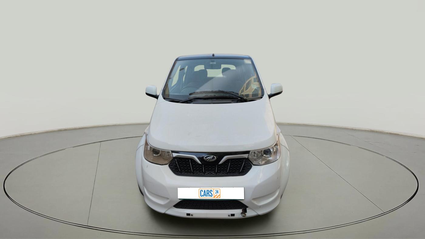 2017 Mahindra E20 Plus P6, Electric, Automatic, 95,749 km, exterior